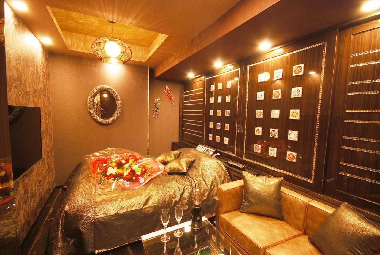 Hotel Sara Kinshicho (Adults Only) Токио Экстерьер фото